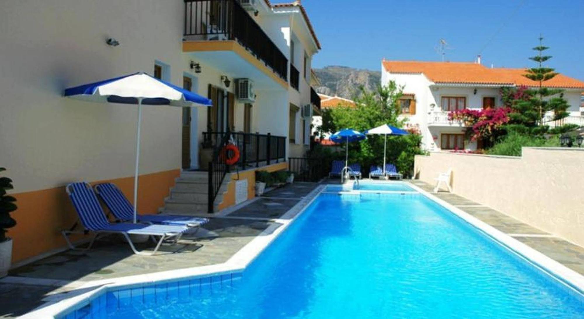 Angela Apartments Kokkari Exterior foto